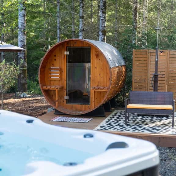 5-acres, 2 Cabins, Hot Tub, Sauna, Game Rm, Trails - Image 1
